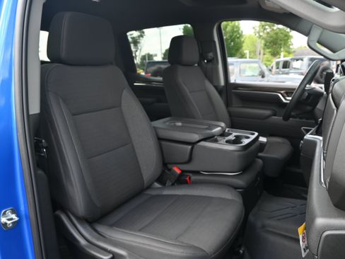 Used 2026 Chevrolet Silverado 1500 LT w/ LPO, Liner Protection Package AWD/4WD image 66