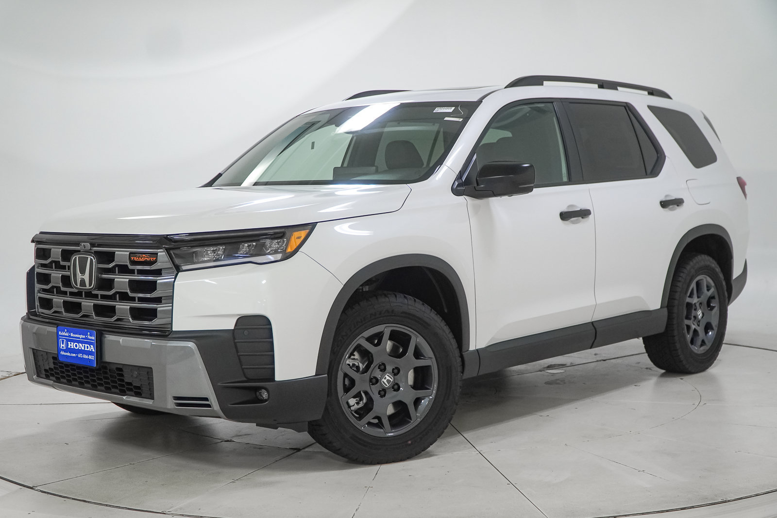 New 2026 Honda Pilot TrailSport image 1