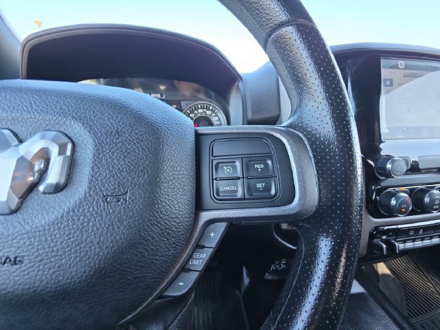 Used 2022 RAM 2500 Tradesman w/ Chrome Appearance Group AWD/4WD image 12