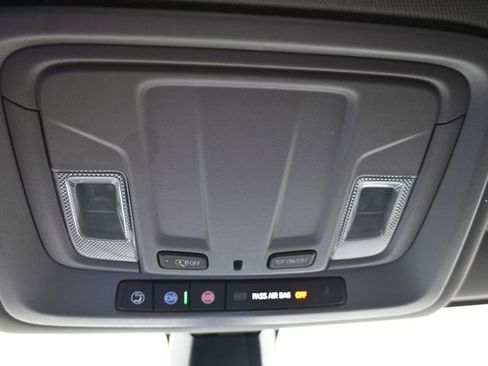 Used 2021 Chevrolet Silverado 1500 LT image 47