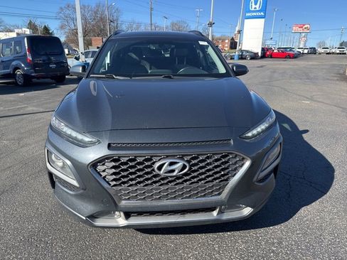 Used 2018 Hyundai Kona Limited image 2