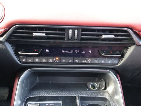 Certified 2025 MAZDA CX-70 3.3 Turbo S w/ Premium Package image 27