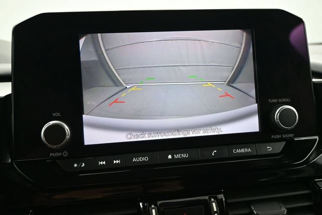 Used 2024 Nissan Pathfinder SV FWD image 19