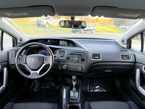 Used 2014 Honda Civic LX image 21