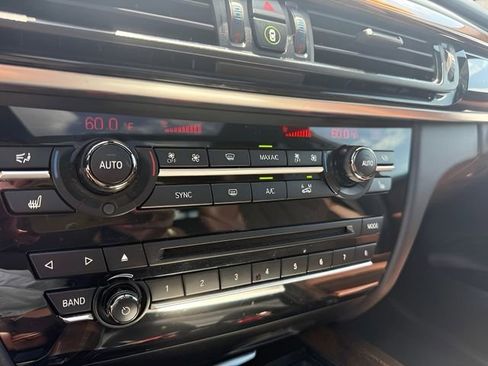 Used 2017 BMW X5 xDrive50i AWD/4WD image 24