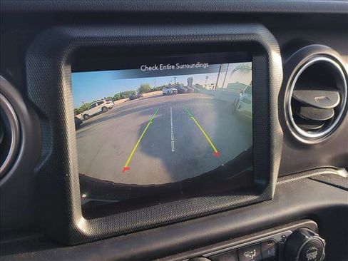 Used 2021 Jeep Wrangler Unlimited Rubicon image 14