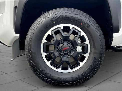 New 2026 Toyota Tacoma TRD Off-Road AWD/4WD image 11