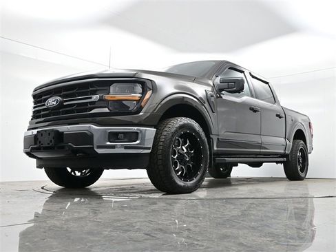 Used 2024 Ford F150 XLT w/ Equipment Group 302A MID image 24