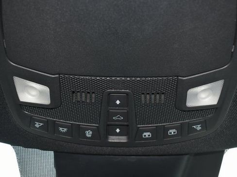 Used 2021 Ford Expedition Limited image 40