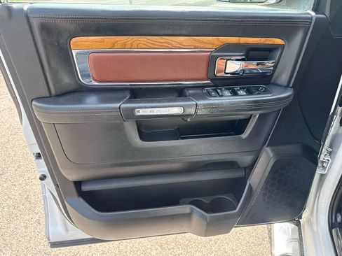 Used 2016 RAM 1500 Laramie Longhorn w/ Convenience Group AWD/4WD image 9