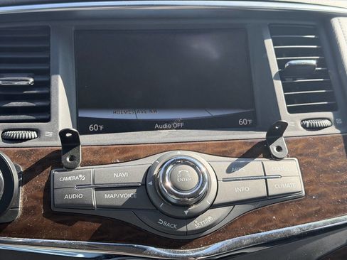 Used 2020 Nissan Armada SL AWD/4WD image 26
