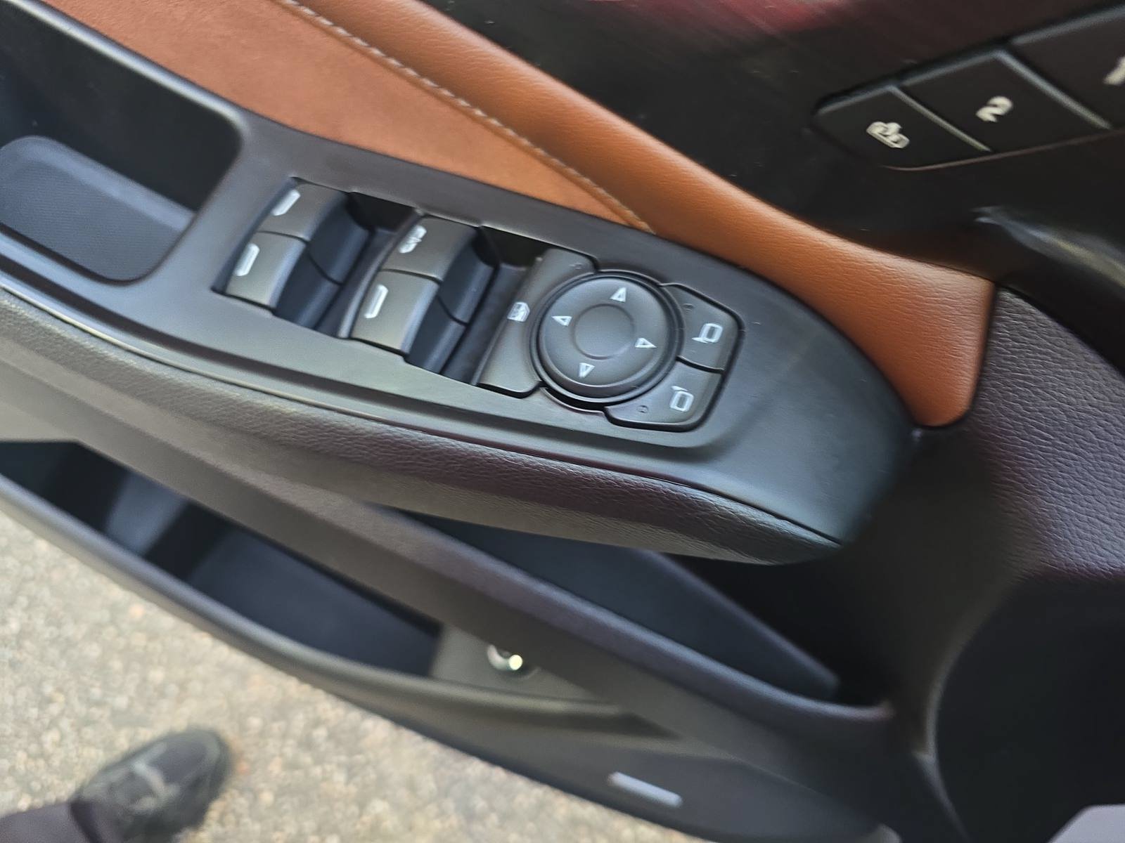 Used 2019 Chevrolet Traverse High Country AWD/4WD image 28