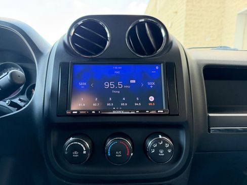 Used 2016 Jeep Patriot Sport w/ Power Value Group image 29