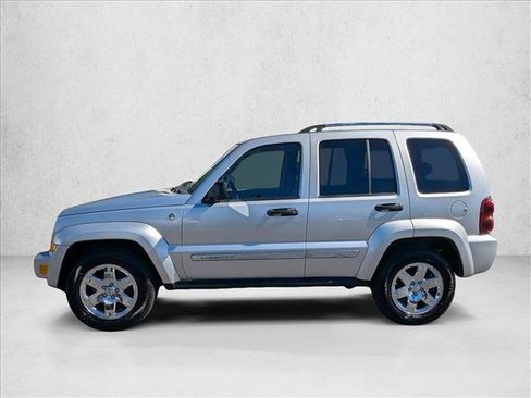 Used 2006 Jeep Liberty Limited image 9