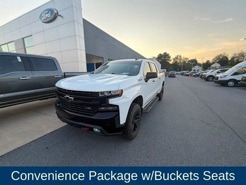 Used 2020 Chevrolet Silverado 1500 LT Trail Boss AWD/4WD image 5