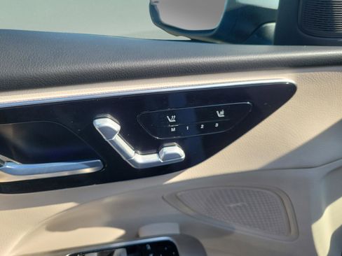 Certified 2025 Mercedes-Benz C 300 C 300 image 17