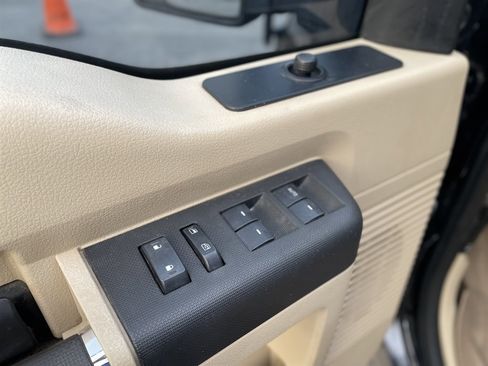 Used 2008 Ford F350 XLT image 30