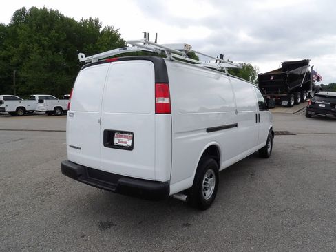 Used 2023 Chevrolet Express 2500 Extended w/ Driver Convenience Package RWD image 7