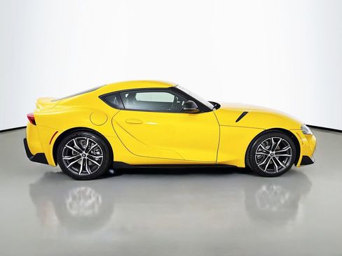 Certified 2021 Toyota Supra w/ Safety & Technology Package RWD image 7
