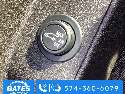 Used 2024 Chevrolet Equinox LT image 23