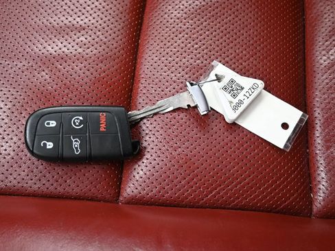 Used 2023 Dodge Durango SRT AWD/4WD image 33