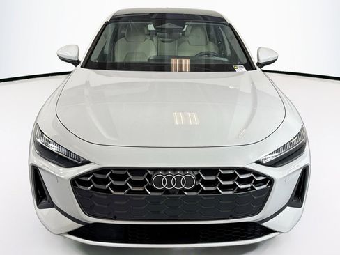 Used 2025 Audi A5 2.0T Prestige w/ 19" Wheel Package image 2