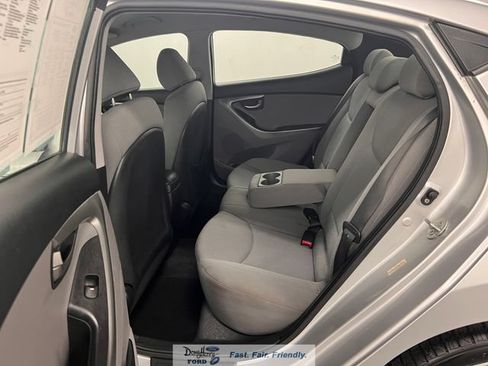 Used 2013 Hyundai Elantra GLS FWD image 29