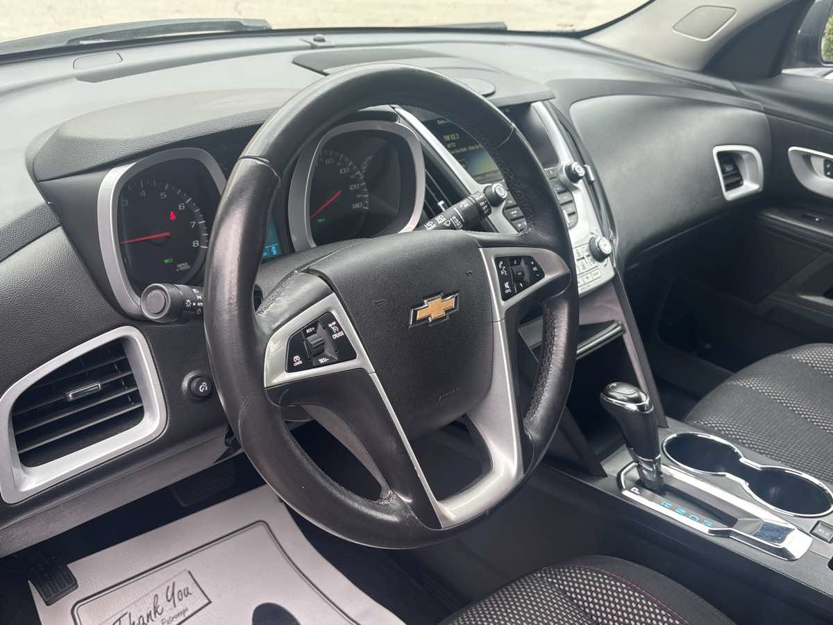 Used 2017 Chevrolet Equinox LT w/ Convenience Package FWD image 21