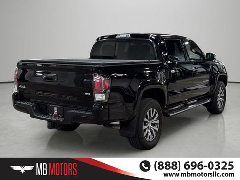 Used 2020 Toyota Tacoma Limited AWD/4WD image 4