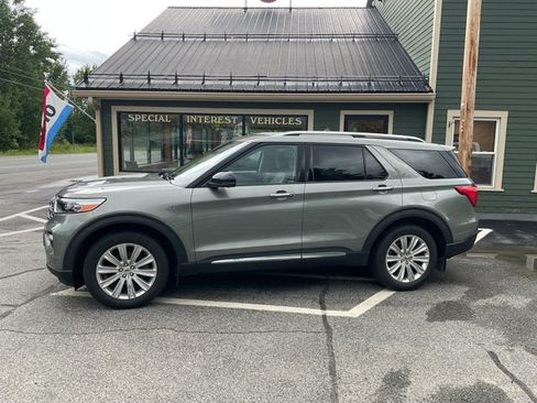 Used 2020 Ford Explorer Limited AWD/4WD image 2