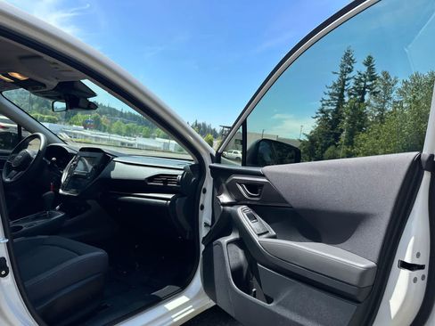 Certified 2024 Subaru Impreza 2.0i AWD/4WD image 16