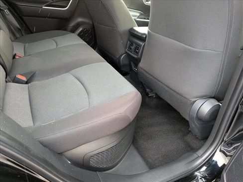 Used 2025 Toyota RAV4 XLE image 17