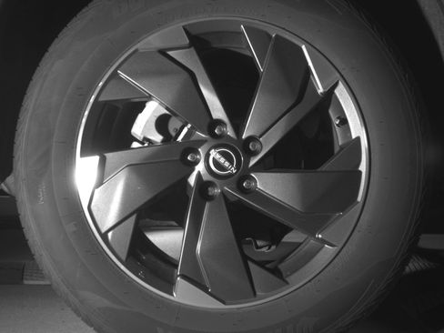 Used 2025 Nissan Rogue SV AWD/4WD image 15