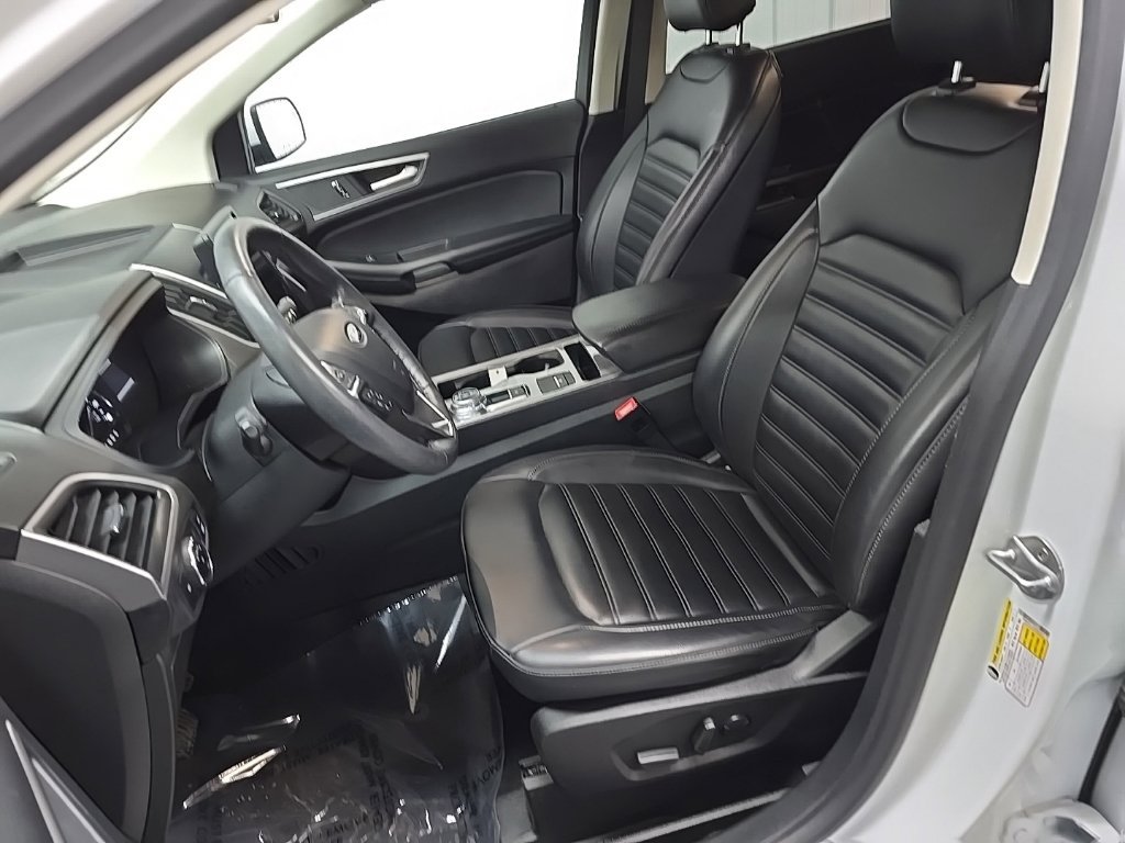 Certified 2024 Ford Edge SEL w/ Convenience Package AWD/4WD image 30