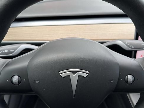 Used 2022 Tesla Model 3 Long Range AWD/4WD image 23