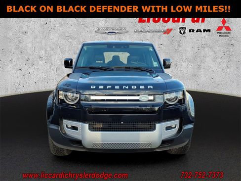 Used 2024 Land Rover Defender 110 S image 2