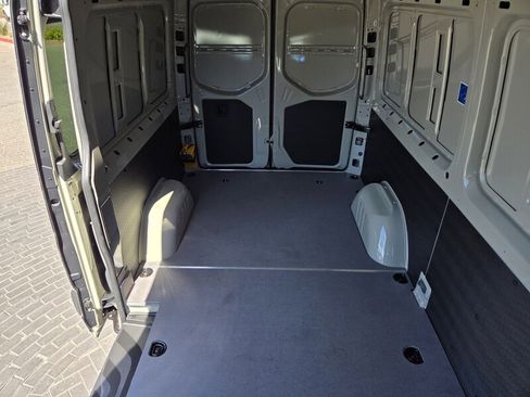 New 2026 Mercedes-Benz Sprinter 2500 image 17
