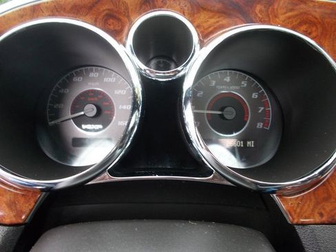 Used 2007 Pontiac Solstice GXP w/ Premium Package RWD image 34