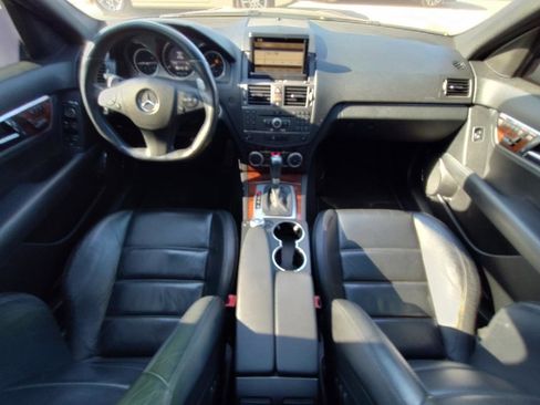 Used 2010 Mercedes-Benz C 63 AMG Sedan image 34
