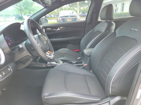 Used 2023 Kia Forte GT-Line w/ GT-Line Technology Package FWD image 12
