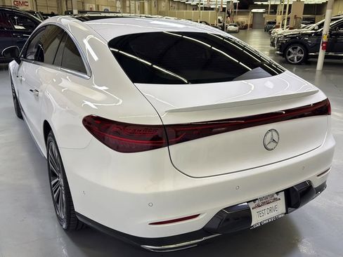 Used 2022 Mercedes-Benz EQS 450+ Sedan image 8