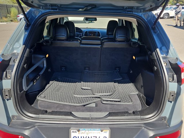 Used 2014 Jeep Cherokee Trailhawk w/ Leather Interior Group AWD/4WD image 6