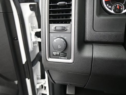 Used 2024 RAM 1500 Tradesman w/ Tradesman SXT Package image 31