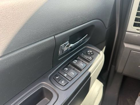 Used 2011 Jeep Liberty Sport w/ Popular Equipment Group AWD/4WD image 16