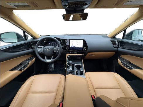 Used 2024 Lexus NX 250 FWD image 39