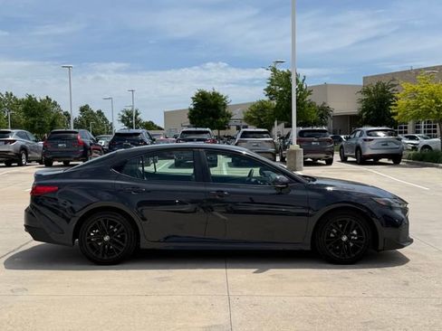 Used 2026 Toyota Camry SE w/ Multimedia Upgrade Package FWD image 3