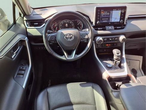 Used 2019 Toyota RAV4 Limited w/ Advanced Technology Package AWD/4WD image 12