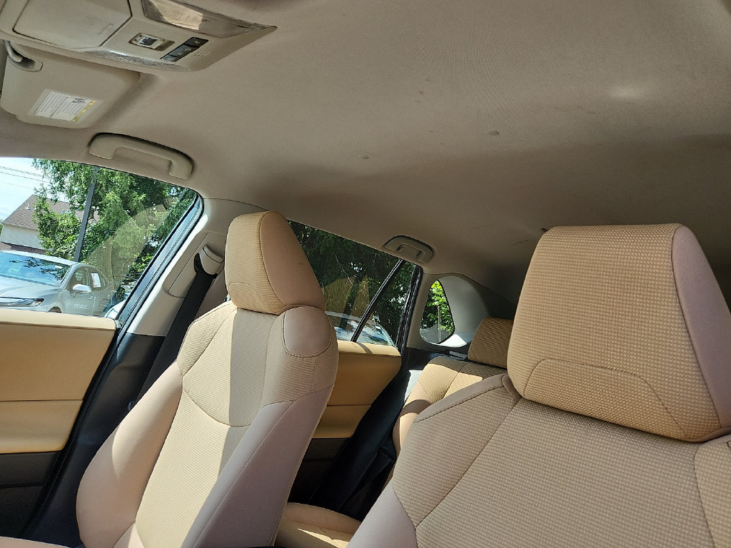 Used 2019 Toyota RAV4 LE w/ All Weather Liner Package AWD/4WD image 15
