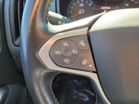Used 2021 Chevrolet Colorado Z71 w/ Z71 Midnight Edition image 31