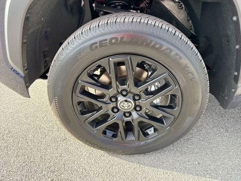 Certified 2025 Toyota Tundra Limited image 19